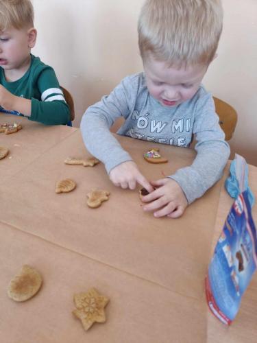 OZDABIANIE PIERNIKÓW W GRUPIE MUCHOMORKI
